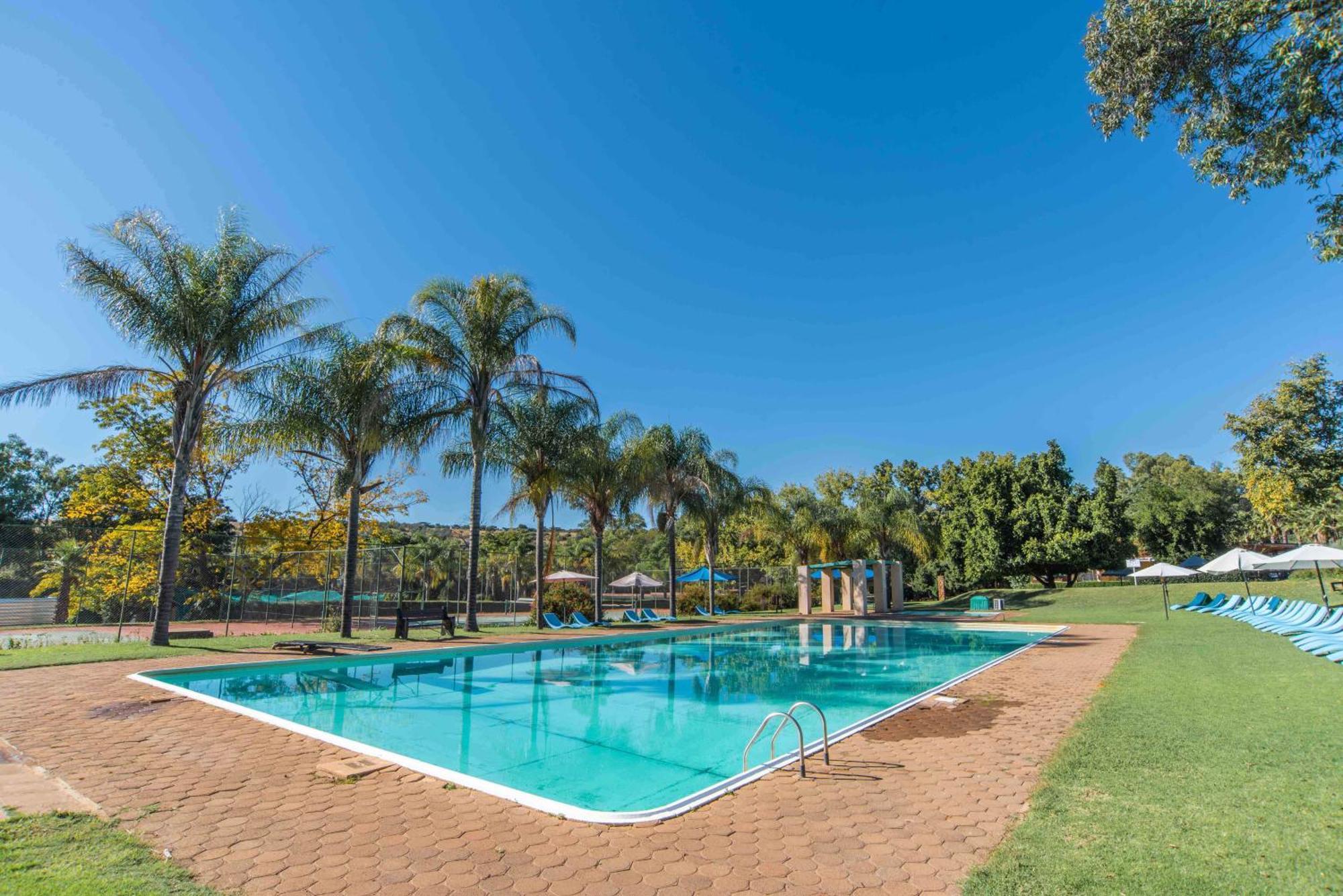 Sparkling Water Hotels & Spa Rustenburg Luaran gambar